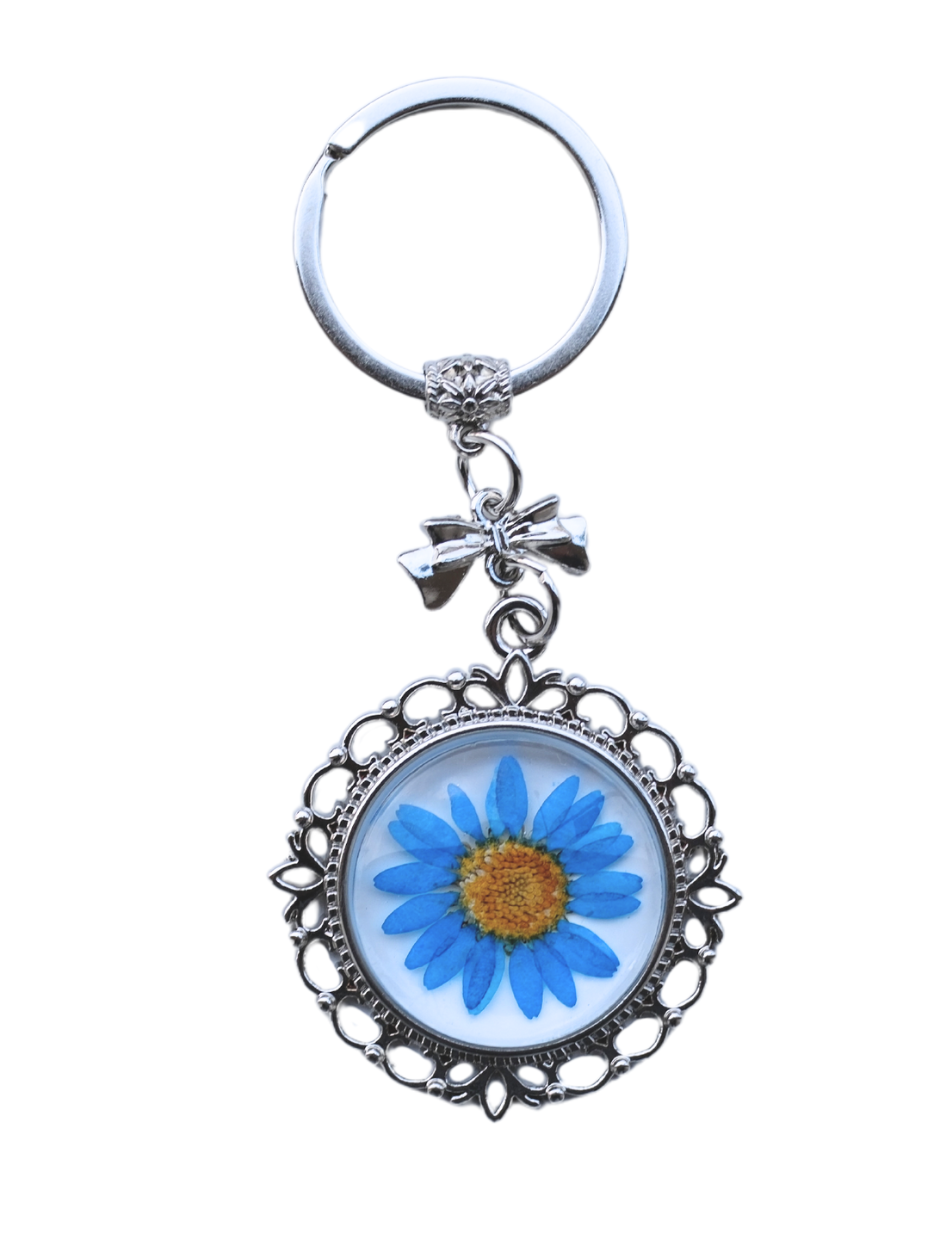 Pressed Flower Keychain - Lacy