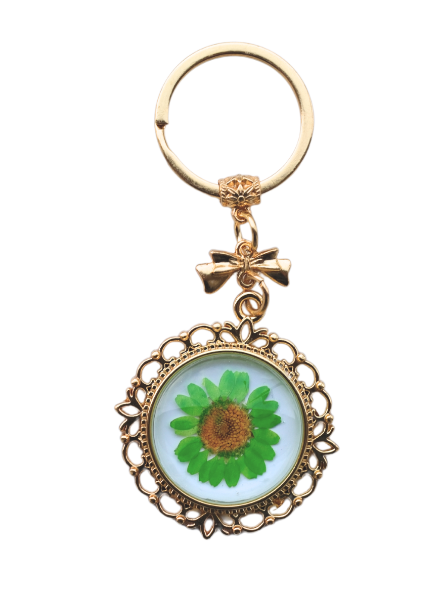Pressed Flower Keychain - Lacy