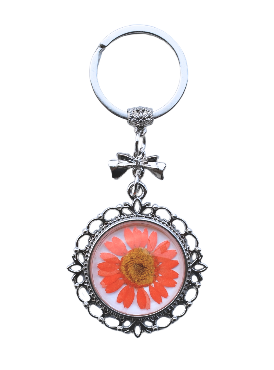 Pressed Flower Keychain - Lacy